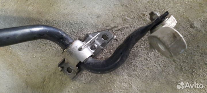 Передний стабилизатор мерседес W205