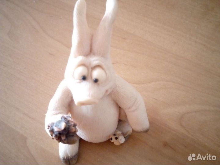 Статуэтка поросенок