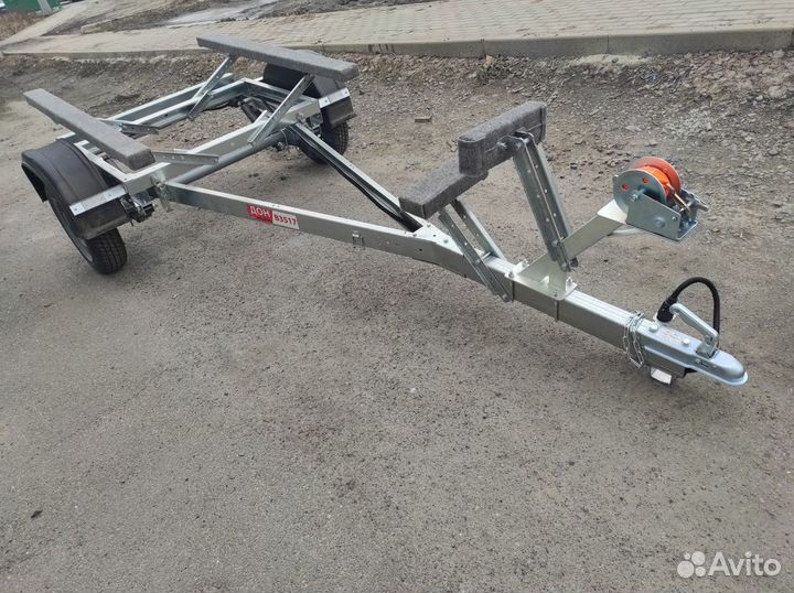 Самосвальный прицеп Тавиалс для лодки пвх