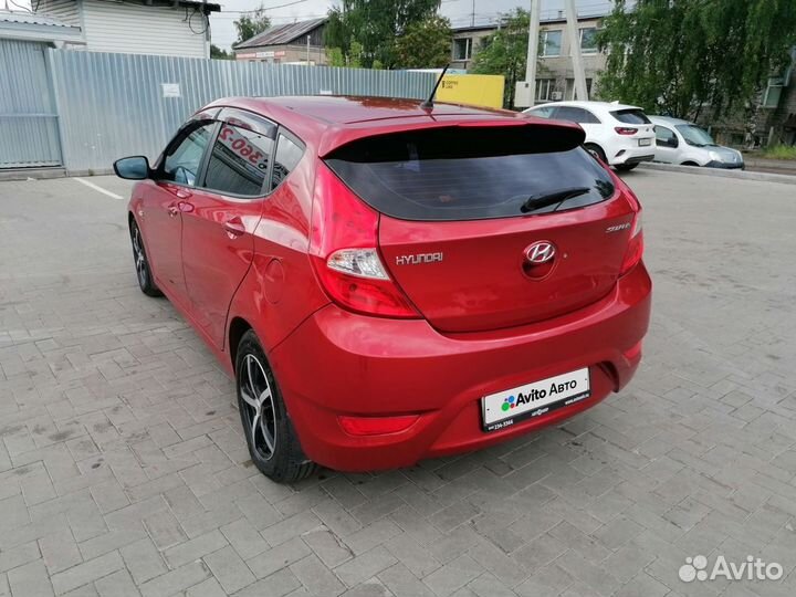 Hyundai Solaris 1.6 AT, 2012, 114 000 км