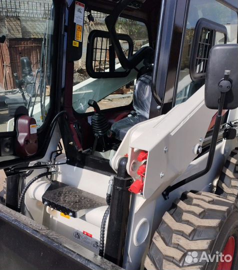 Мини-погрузчик Lonking CDM307, 2024