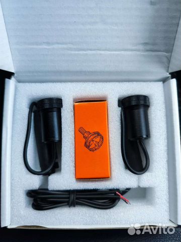 Подсветка проекция с логотипом mitsubishi