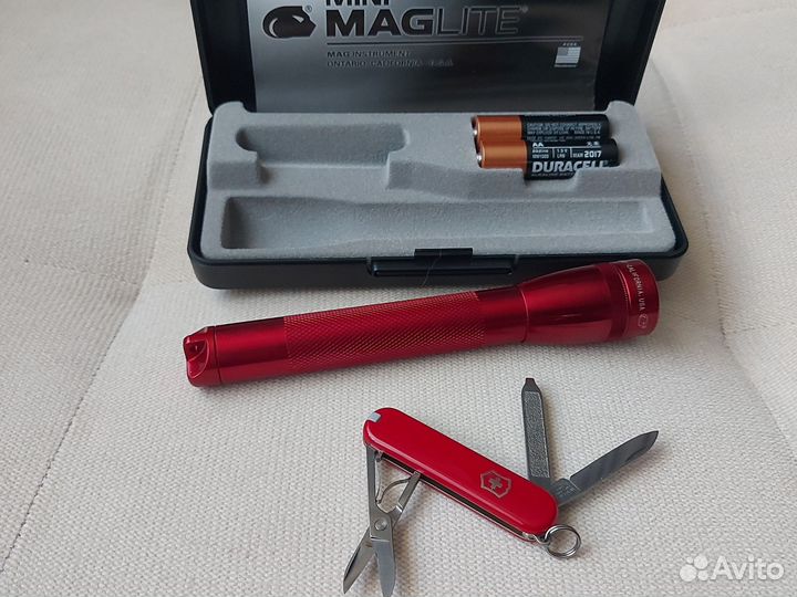 Фонарь Mini Maglite + нож Victorinox