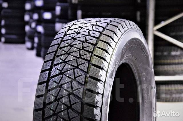 Bridgestone Blizzak DM-V2 215/65 R16 129