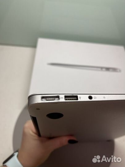 Macbook air 13 mid 2012