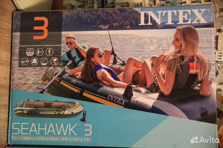 Лодка Intex Seahawk-3 с мотором 3.5 л.с