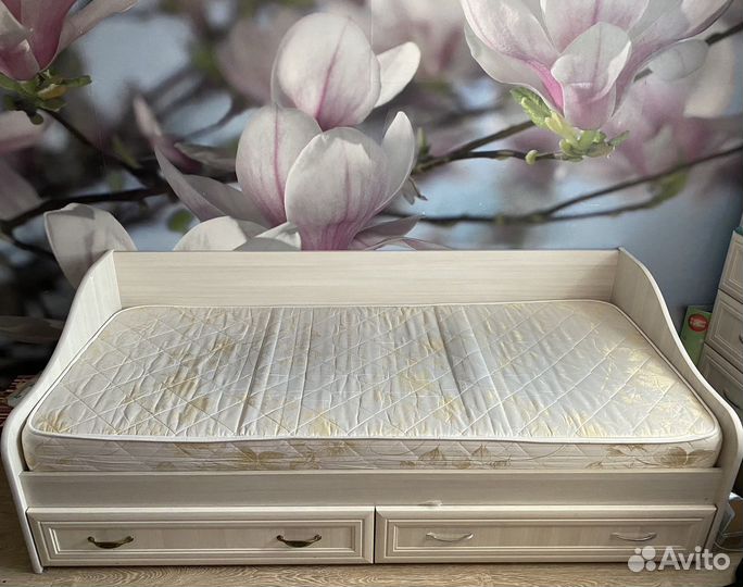 Диван кровать бу