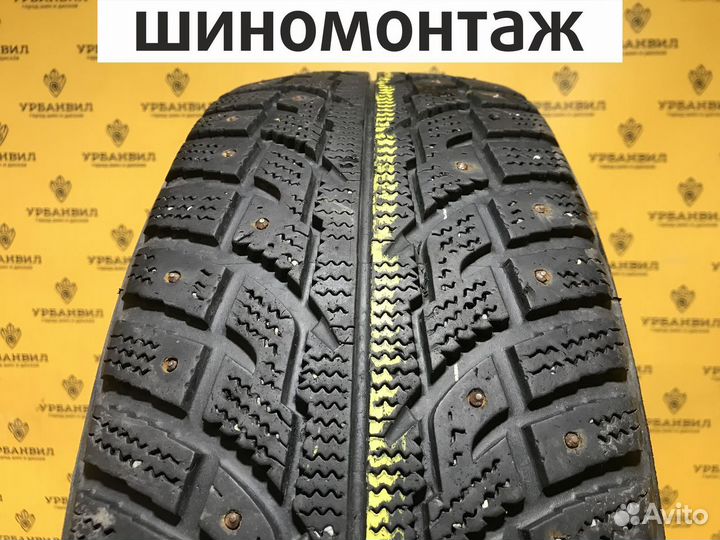 Kumho I'Zen RV Stud KC16 215/65 R16