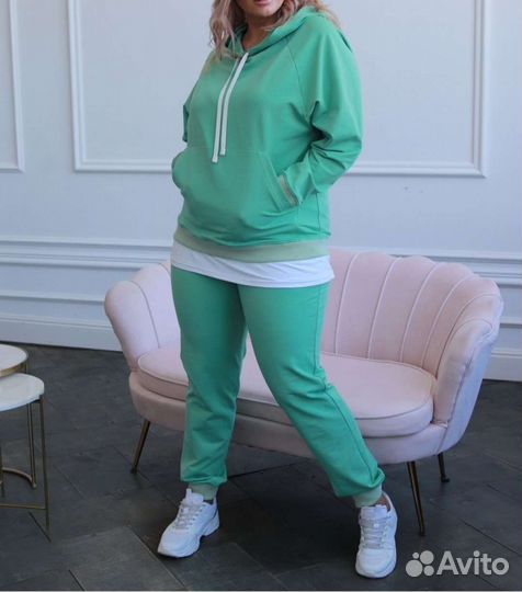 Спортивный костюм женский 68р