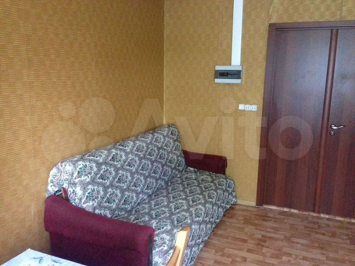 Комната 17 м² в 3-к., 2/9 эт.