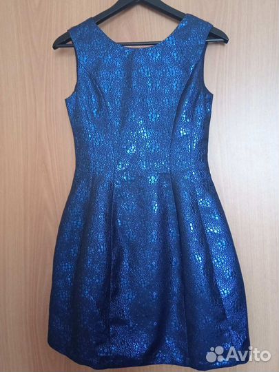 Платье новое