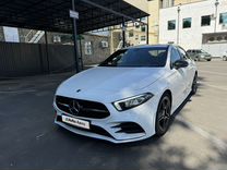 Mercedes-Benz A-класс 1.3 AMT, 2019, 68 000 км, с пробегом, цена 2 570 000 руб.