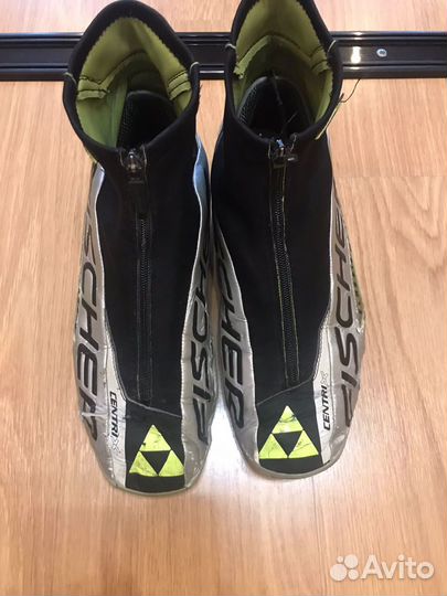 Ботинки fischer с креплениями