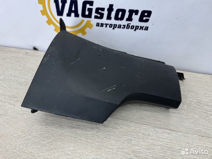 Накладка на порог левая задняя Volkswagen Passat B