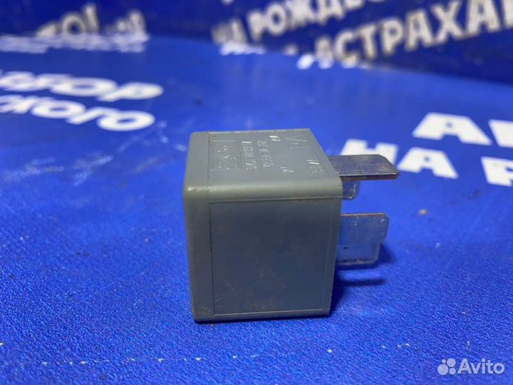 Реле Ford Fusion хэтчбек 2006