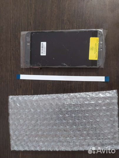 Дисплей HTC M8S