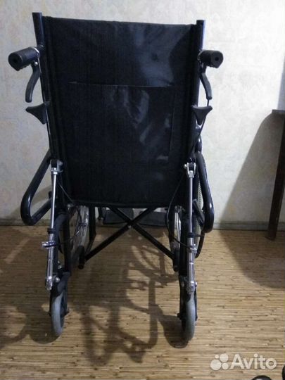 Коляска инвалидная