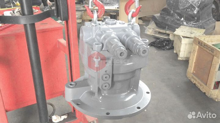 Гидромотор поворота Hyundai R160LC-7A