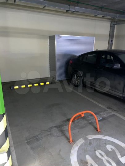 Машиноместо, 14 м²