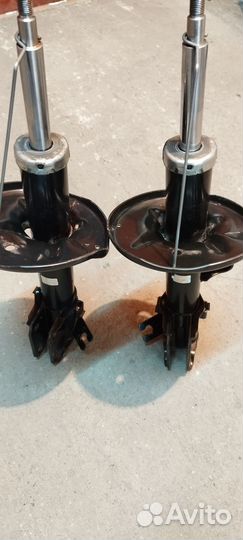 Амортизаторы передние