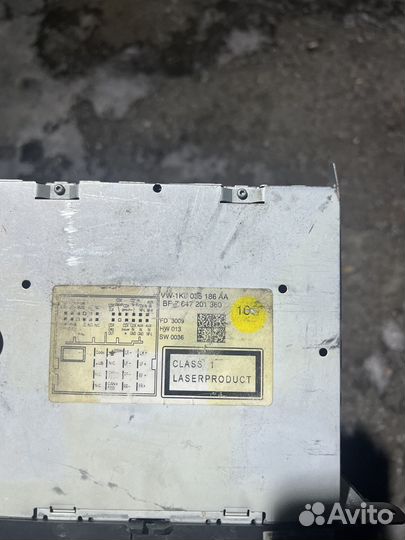 Штатная магнитола Jetta 5