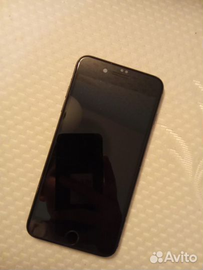 iPhone 8 Plus, 64 ГБ