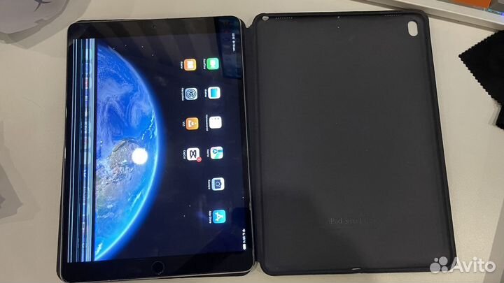 iPad pro 10.5 256gb wifi + cell