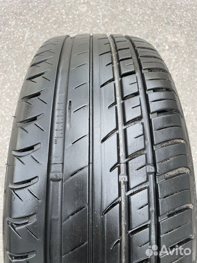 Viatti Strada Asimmetrico V-130 205/55 R16