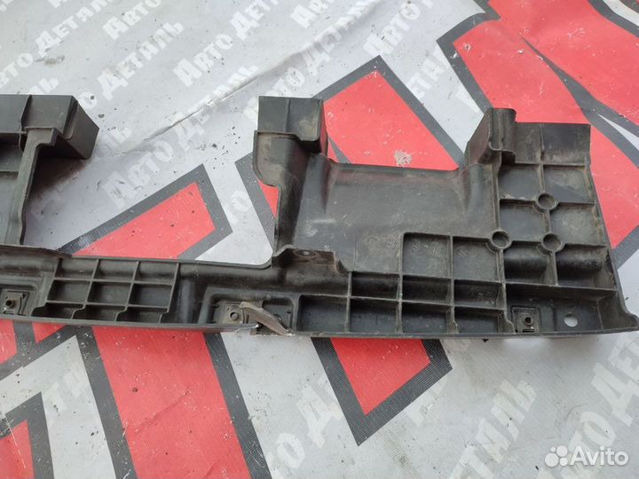 Кронштейн радиатора Haval F7 Хавал Ф7 2019