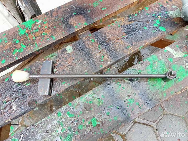 Шкальный динамометрический ключ