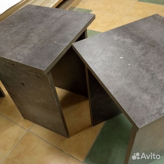 Табуретка цемент темный