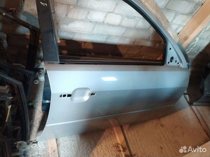 Передняя правая дверь. Форд мондео 3