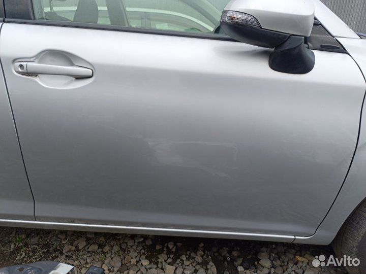 Дверь передняя правая Toyota Corolla Fielder
