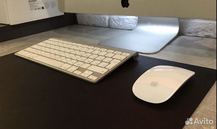 Клавиатура и мышь apple