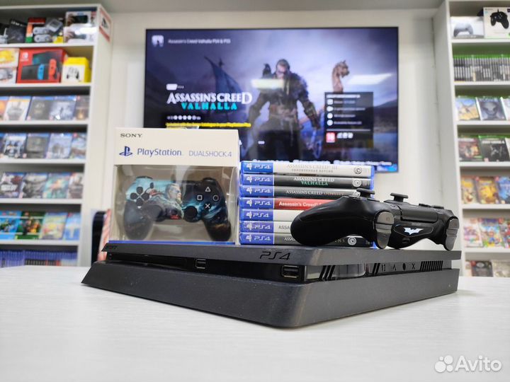 Sony PS4 Slim 114 игр и 2 геймпада