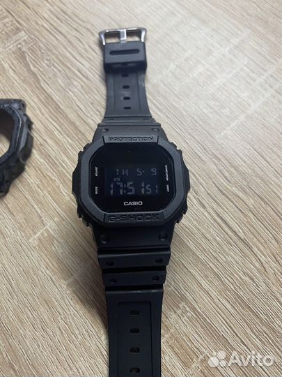 Часы Casio g-shock DW5600