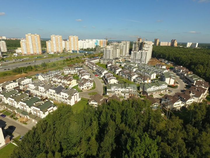 8-к. квартира, 195 м², 1/3 эт.