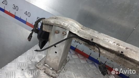 Усилитель бампера передний (кронштейн) audi A4 B8