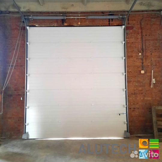 Ворота гаражные alutech