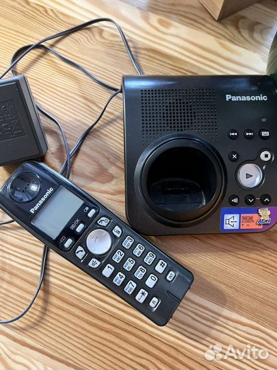 Стационарный телефон panasonic