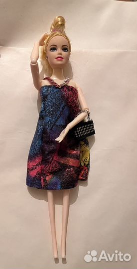 Кукла Барби