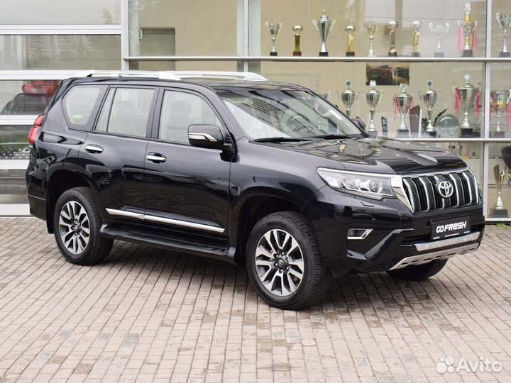 Toyota Land Cruiser Prado 4.0 AT, 2022, 28 км
