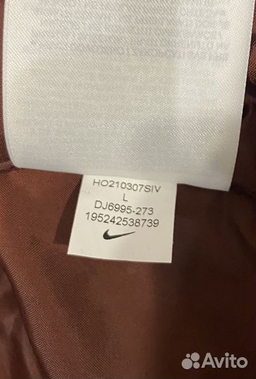 Nike Therma- Fit куртка женская короткая