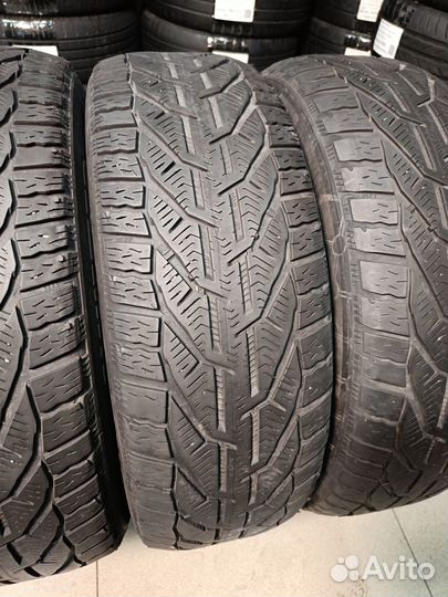 Tigar Winter 205/60 R16 96H