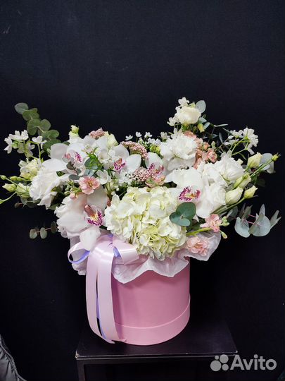 Шляпные коробки из цветов