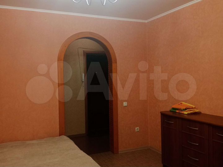 1-к. квартира, 46 м², 2/10 эт.