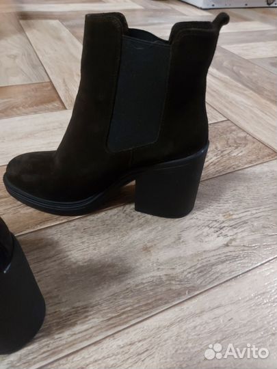 Полусапожки женские нат.замша новые