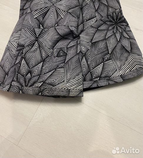 Сноубордический комбинезон roxy 48(XL)