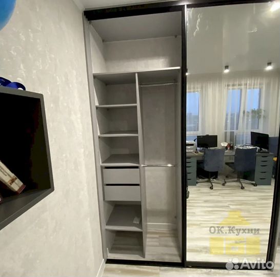 Шкаф стенка