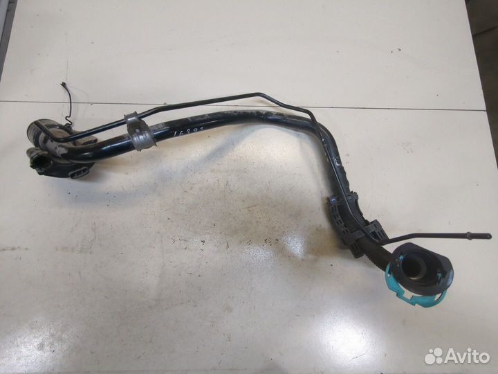 Горловина заливная топливная Toyota Camry XV70, 20